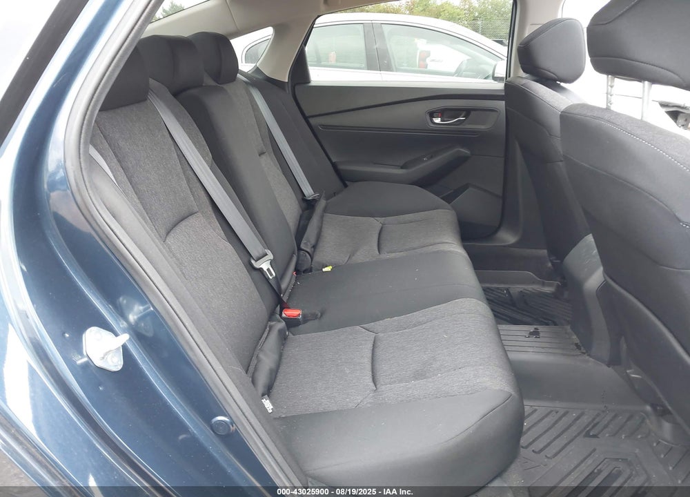 2023 HONDA ACCORD EX VIN: 1HGCY1F32PA017000