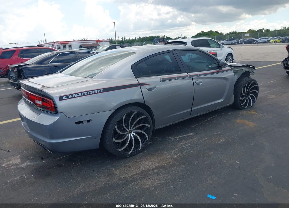 2013 DODGE CHARGER VIN: 2C3CDXBG5DH623303