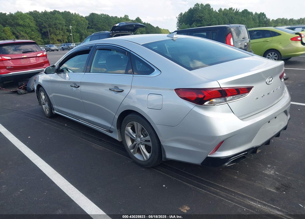 2018 HYUNDAI SONATA VIN: 5NPE34AF4JH701880