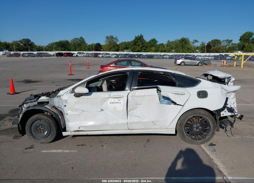 2017 FORD FUSION VIN: 3FA6P0H73HR355818