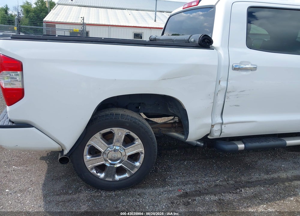 2017 TOYOTA TUNDRA 1794 5.7L V8 VIN: 5TFAW5F17HX640533