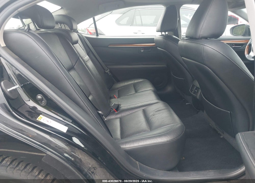 2013 LEXUS ES 300H VIN: JTHBW1GG6D2016440