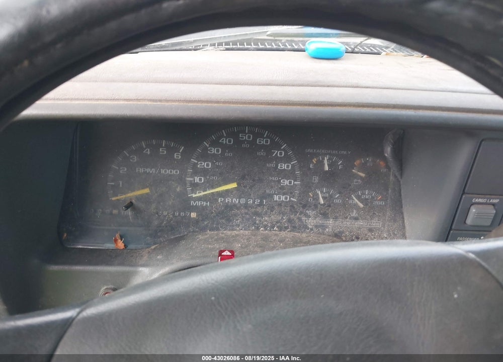 1997 GMC SIERRA 2500 SL VIN: 1GTGC24R1VZ548327