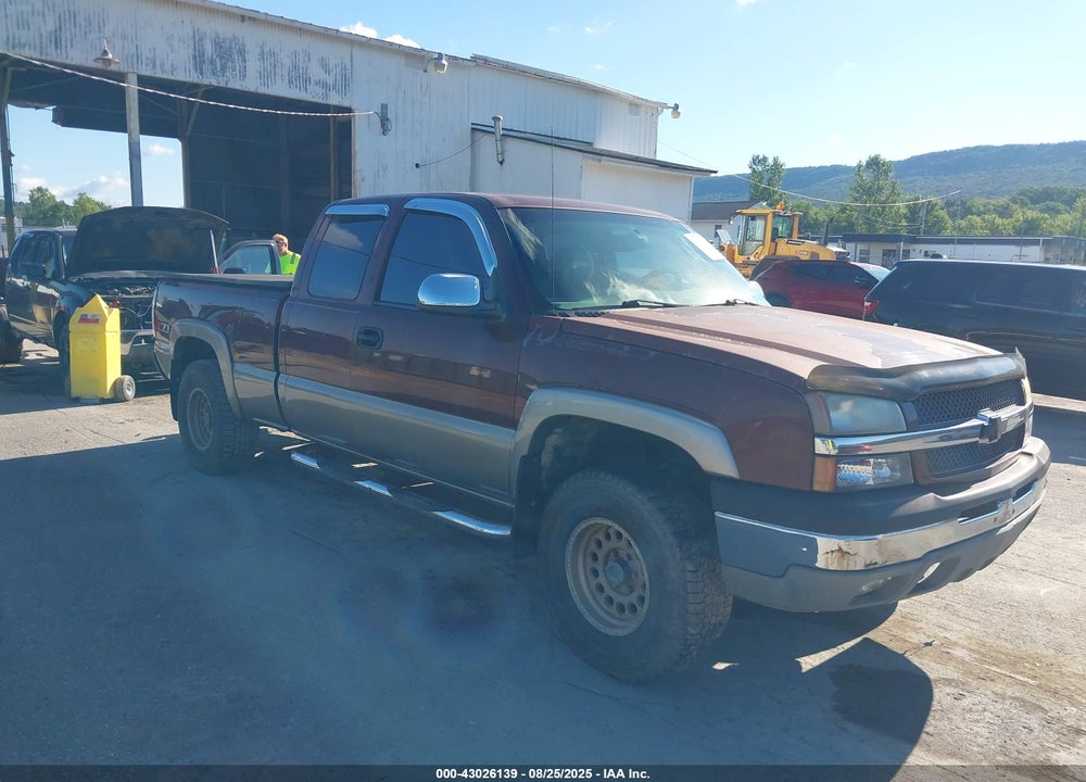 2003 CHEVROLET SILVERADO 1500 LS VIN: 2GCEK19V431247888