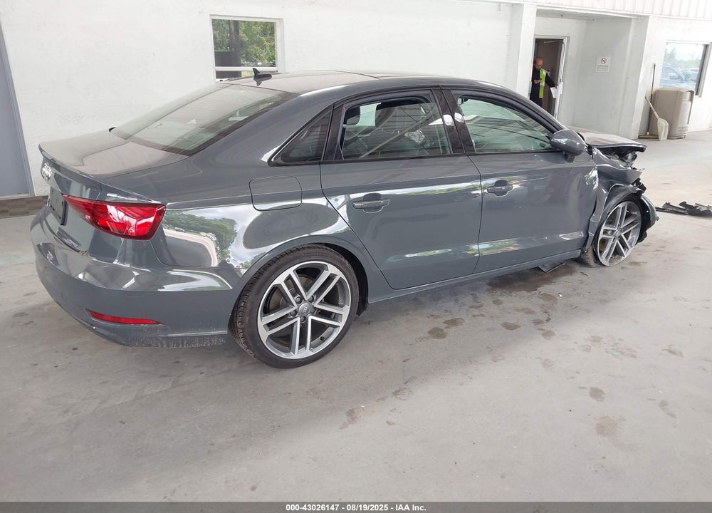 2019 AUDI A3 VIN: WAUAUGFF9KA085976