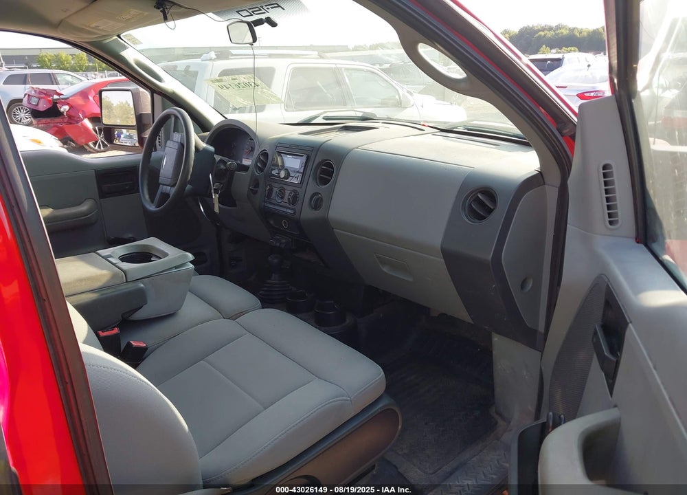 2006 FORD F-150 STX/XL/XLT VIN: 1FTRX14W66NB82998