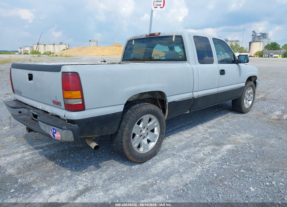 2002 GMC SIERRA 1500 SLE VIN: 2GTEC19V721345759