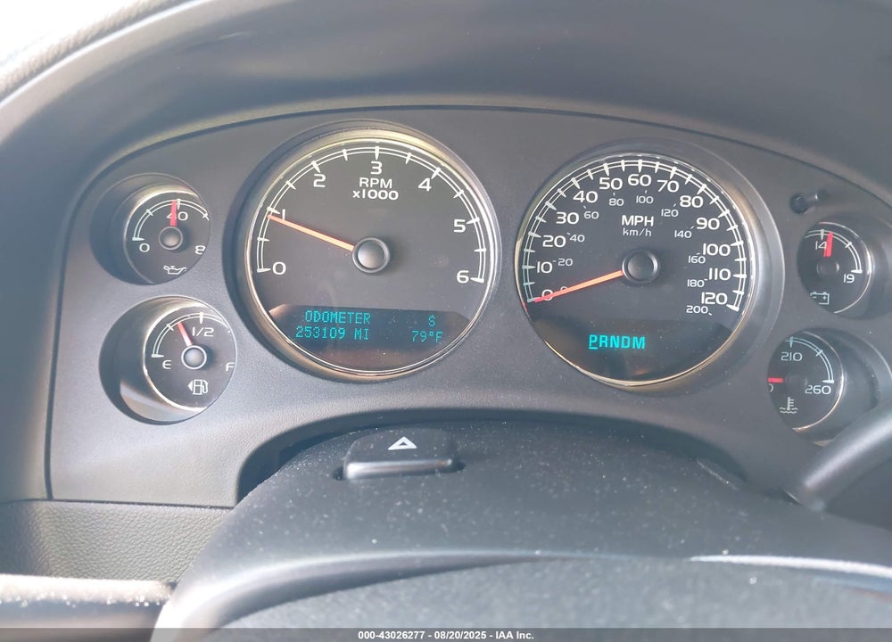 2009 CHEVROLET TAHOE VIN: 1GNFK23079R260424