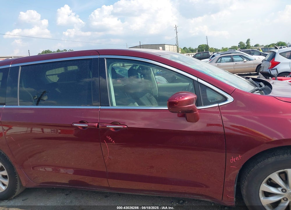 2019 CHRYSLER PACIFICA TOURING PLUS VIN: 2C4RC1FG4KR629875