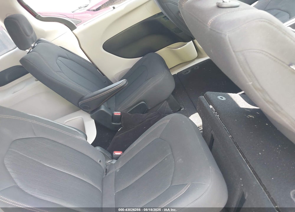 2019 CHRYSLER PACIFICA TOURING PLUS VIN: 2C4RC1FG4KR629875