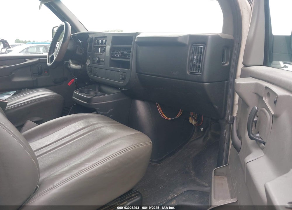 2008 CHEVROLET EXPRESS WORK VAN VIN: 1GCGG29K381193101