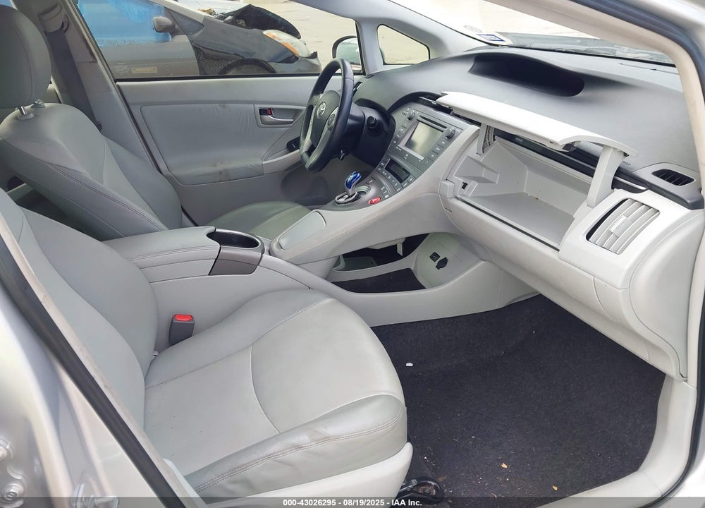 2015 TOYOTA PRIUS VIN: JTDKN3DU9F0409745