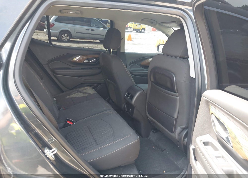 2018 GMC TERRAIN VIN: 3GKALMEXXJL128215