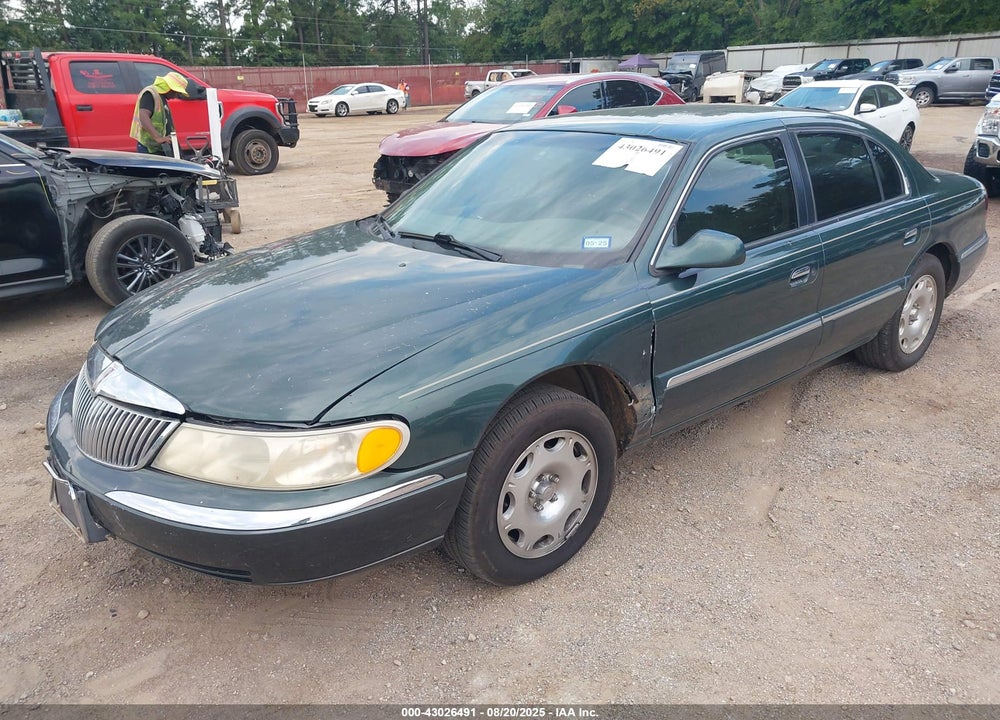 2001 LINCOLN CONTINENTAL VIN: 1LNHM97V71Y725302