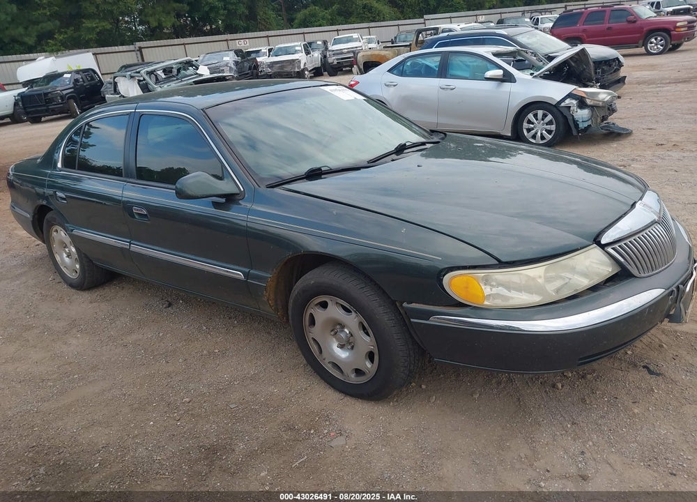 2001 LINCOLN CONTINENTAL VIN: 1LNHM97V71Y725302