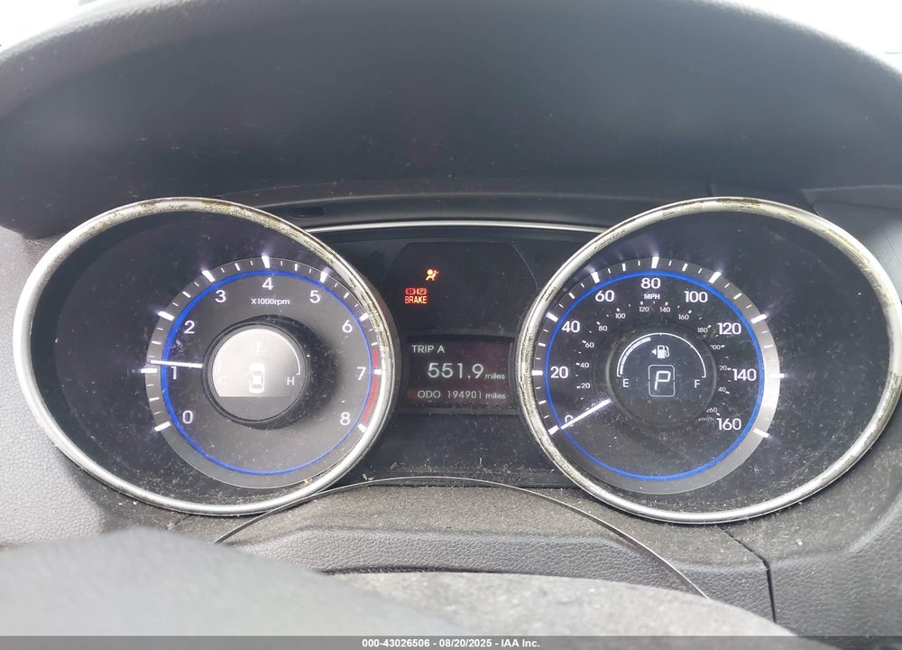 2011 HYUNDAI SONATA VIN: 5NPEB4AC0BH181431
