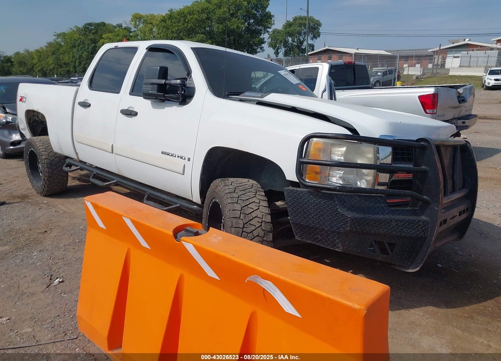 2007 CHEVROLET SILVERADO 2500HD LT1 VIN: 1GCHK23677F513598