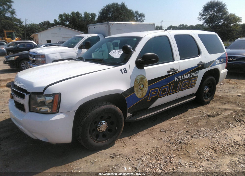2013 CHEVROLET TAHOE VIN: 1GNLC2E01DR281128