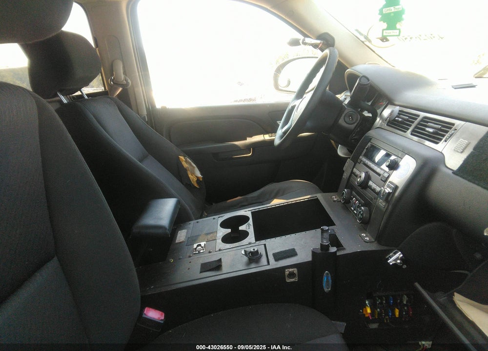 2013 CHEVROLET TAHOE VIN: 1GNLC2E01DR281128