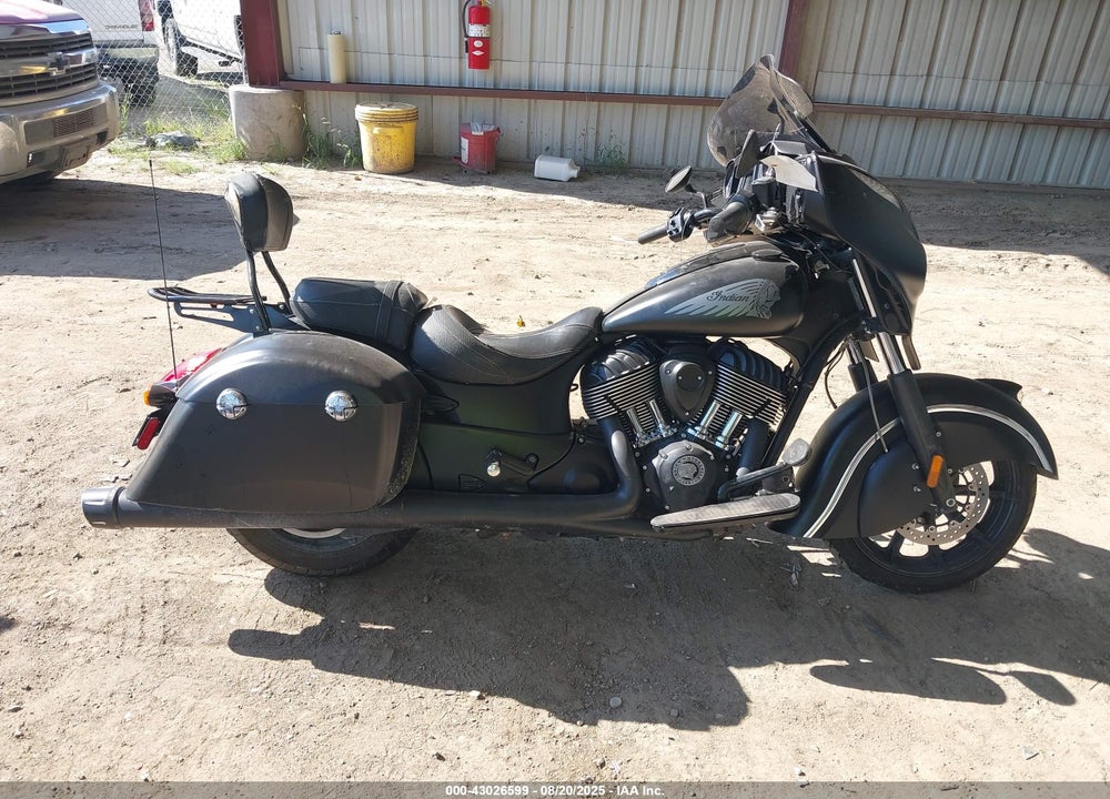2018 INDIAN MOTORCYCLE CO. CHIEFTAIN DARK HORSE VIN: 56KTCDAA5J3367456