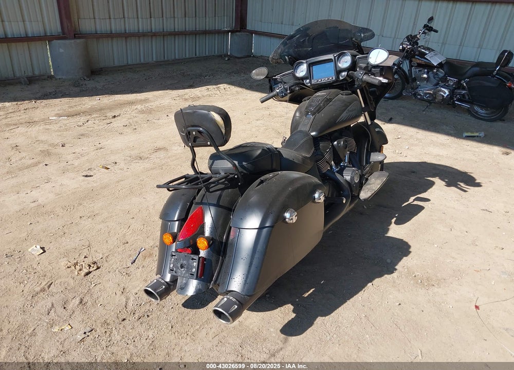 2018 INDIAN MOTORCYCLE CO. CHIEFTAIN DARK HORSE VIN: 56KTCDAA5J3367456