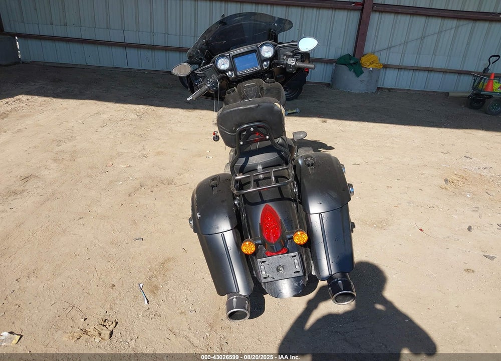 2018 INDIAN MOTORCYCLE CO. CHIEFTAIN DARK HORSE VIN: 56KTCDAA5J3367456