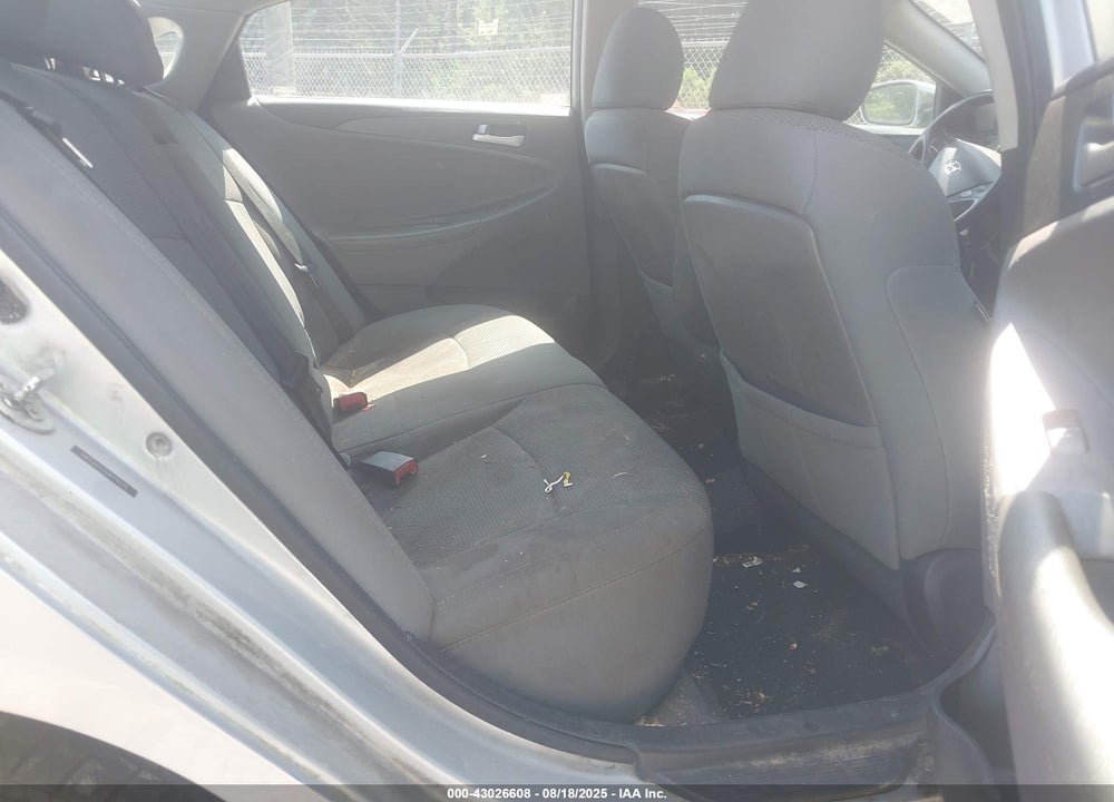 2013 HYUNDAI SONATA VIN: 5NPEB4AC1DH716575
