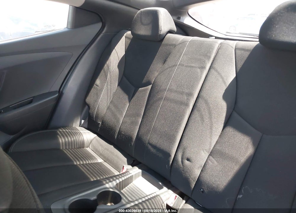 2012 HYUNDAI VELOSTER BASE W/BLACK VIN: KMHTC6AD2CU078572