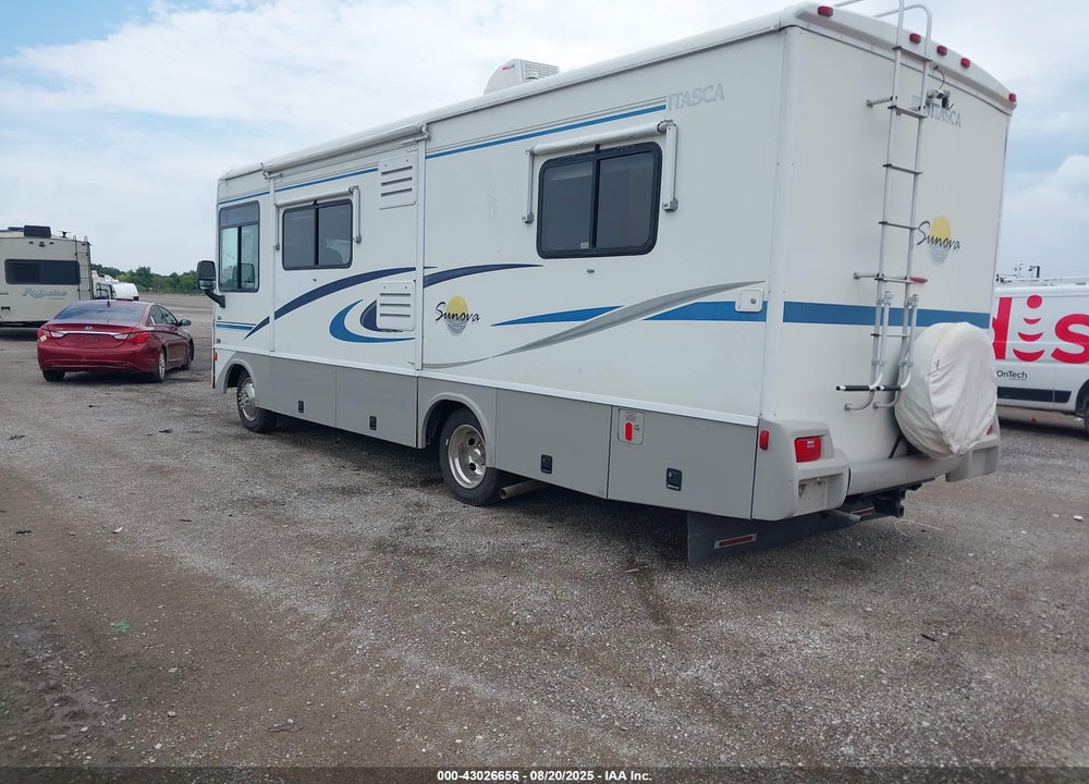 2004 ITASCA SUNOVA VIN: 5B4KP57G243387360