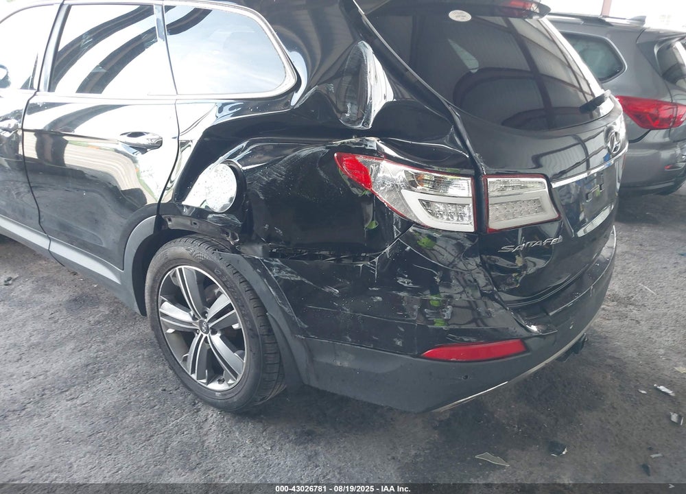2015 HYUNDAI SANTA FE VIN: KM8SR4HF9FU128894
