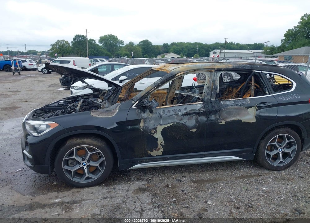 2019 BMW X1 VIN: WBXHT3C51K5L38695