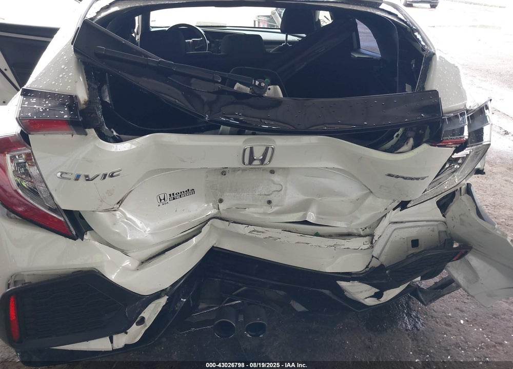 2019 HONDA CIVIC VIN: SHHFK7H4XKU423157