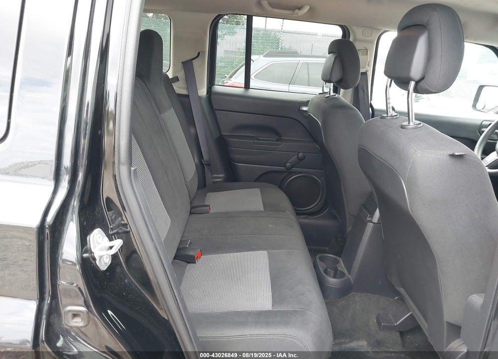 2016 JEEP PATRIOT SPORT VIN: 1C4NJPBA7GD801514