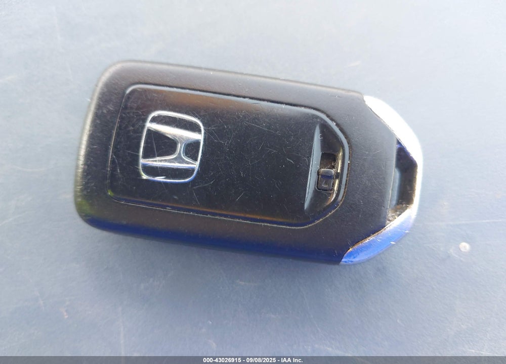 2016 HONDA ODYSSEY EX-L VIN: 5FNRL5H65GB131313