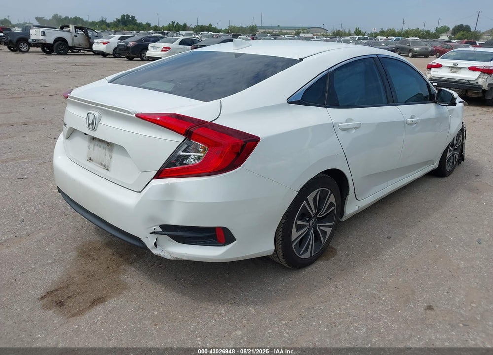 2018 HONDA CIVIC VIN: 2HGFC1F33JH641568