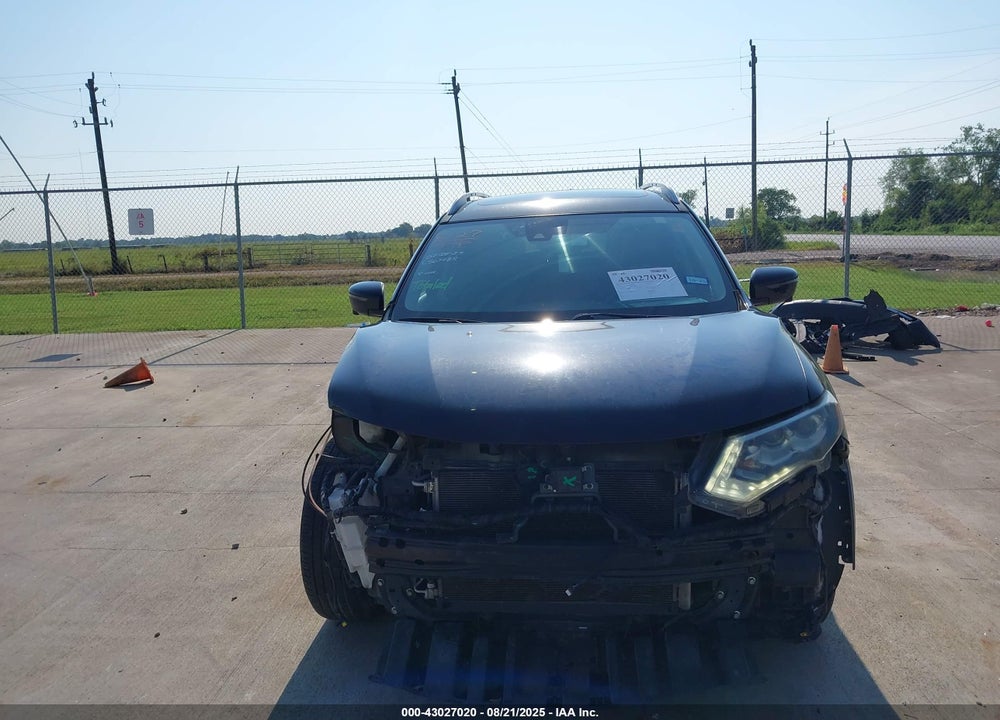 2017 NISSAN ROGUE VIN: JN8AT2MT0HW407387