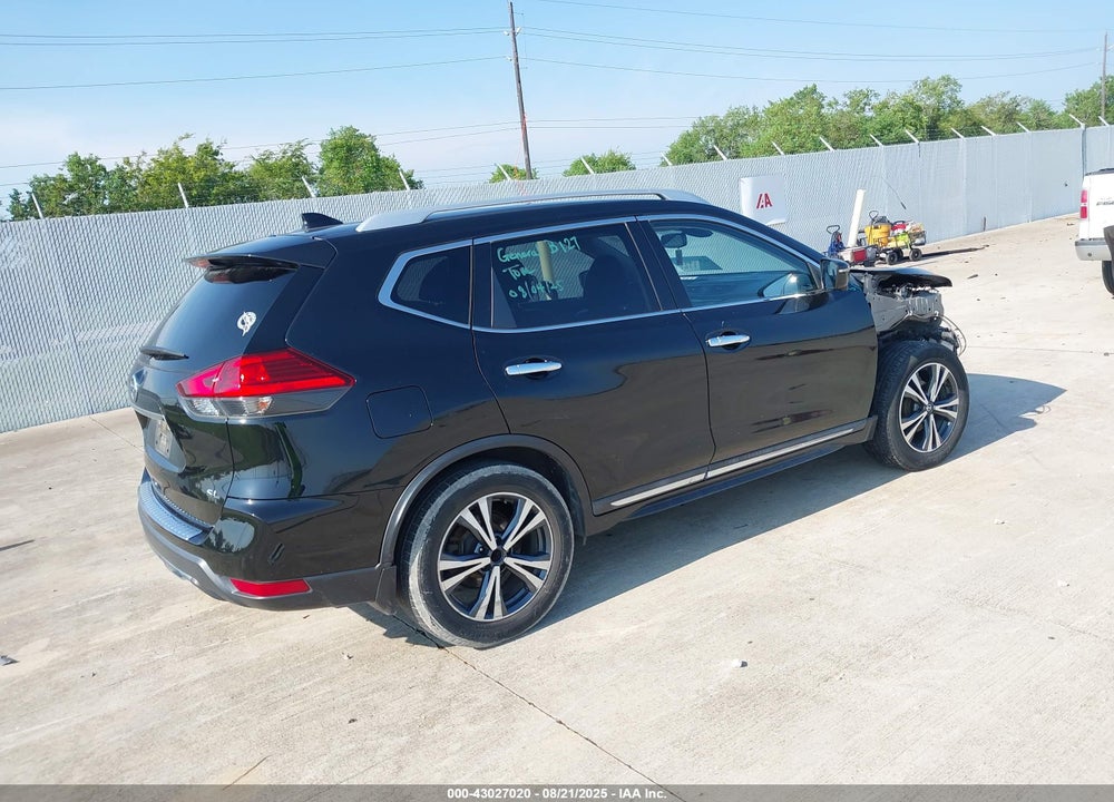 2017 NISSAN ROGUE VIN: JN8AT2MT0HW407387