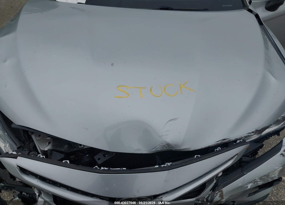 2018 TOYOTA CAMRY VIN: 4T1B11HK5JU626666