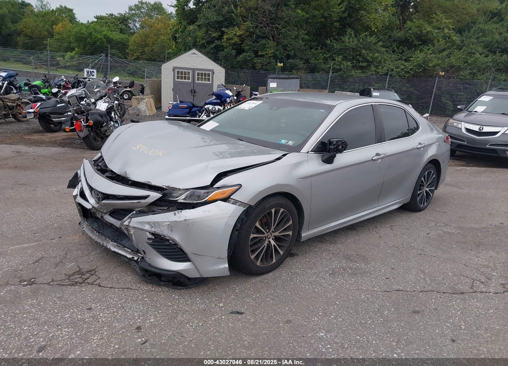 2018 TOYOTA CAMRY VIN: 4T1B11HK5JU626666