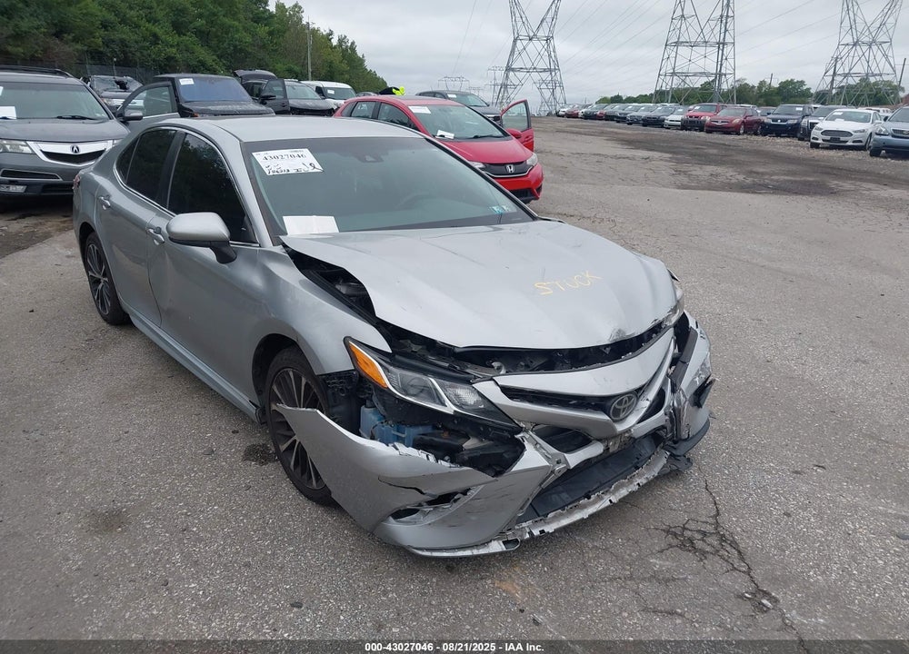 2018 TOYOTA CAMRY VIN: 4T1B11HK5JU626666