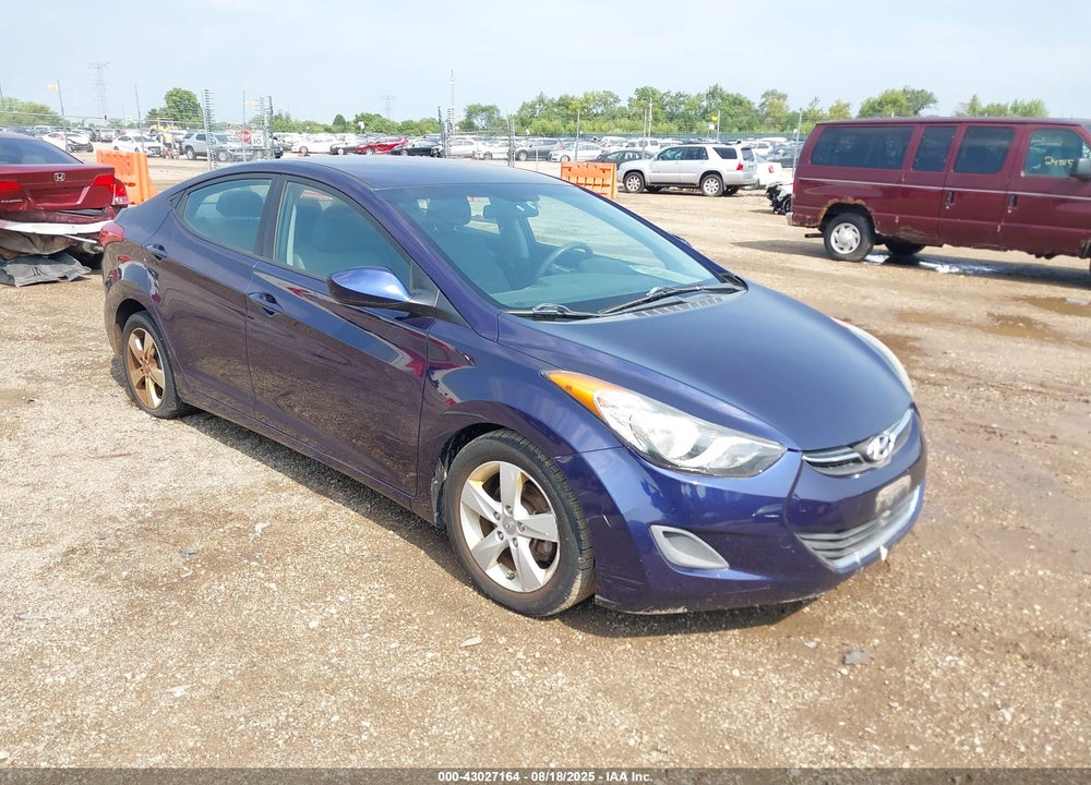 2013 HYUNDAI ELANTRA GLS VIN: 5NPDH4AE8DH318033