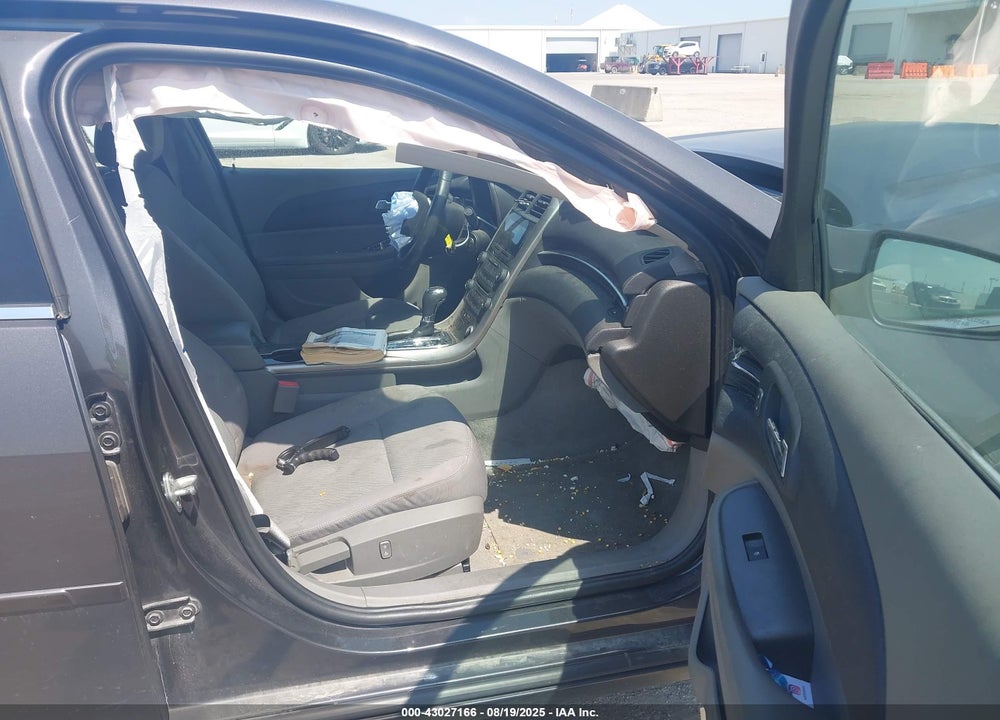 2013 CHEVROLET MALIBU VIN: 1G11B5SAXDF131207