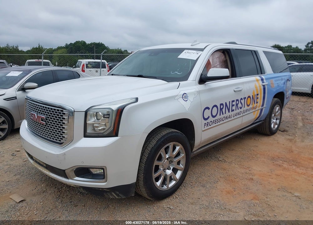 2016 GMC YUKON XL VIN: 1GKS2HKJ7GR483875