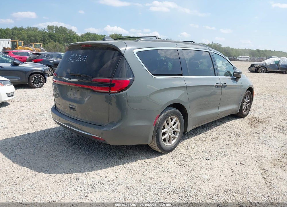 2022 CHRYSLER PACIFICA TOURING L VIN: 2C4RC1BGXNR132209