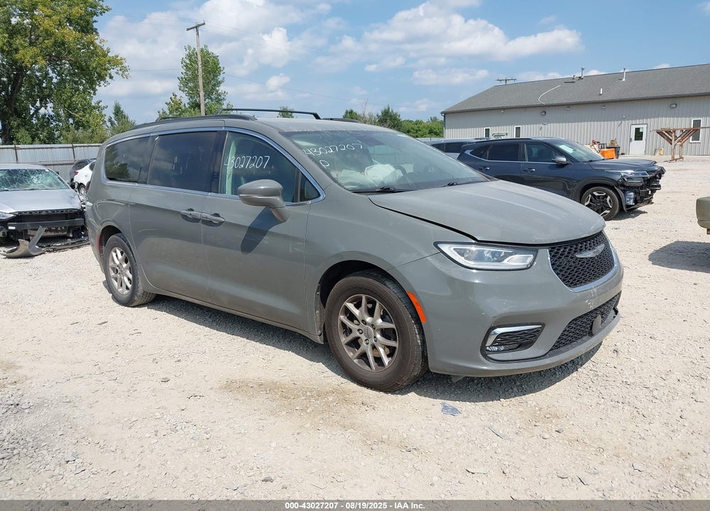 2022 CHRYSLER PACIFICA TOURING L VIN: 2C4RC1BGXNR132209