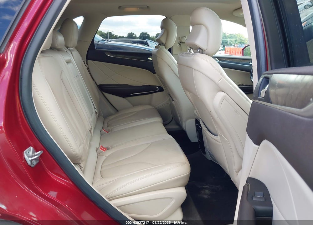 2017 LINCOLN MKC VIN: 5LMTJ3DH0HUL04177