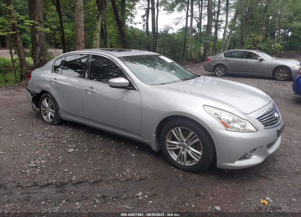 2013 INFINITI G37X VIN: JN1CV6AR9DM752585