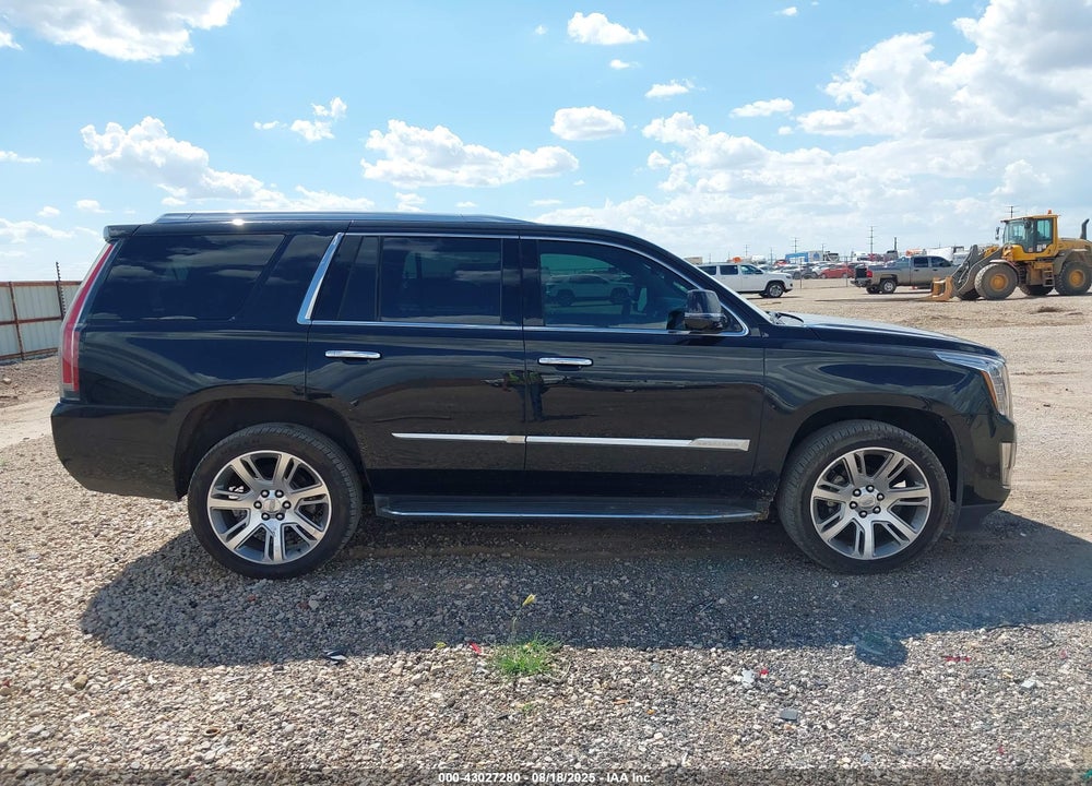 2017 CADILLAC ESCALADE LUXURY VIN: 1GYS4BKJXHR189983