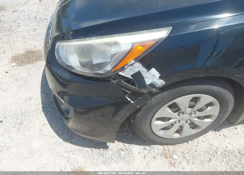 2016 HYUNDAI ACCENT VIN: KMHCT4AE1GU084723