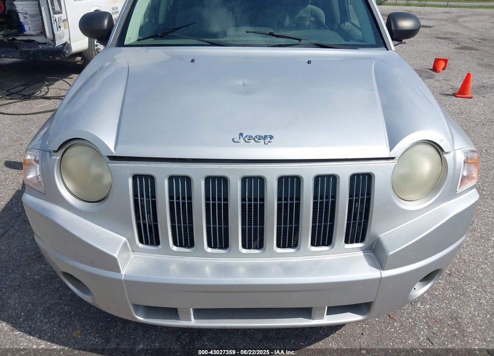 2007 JEEP COMPASS VIN: 1J8FT47W47D384587